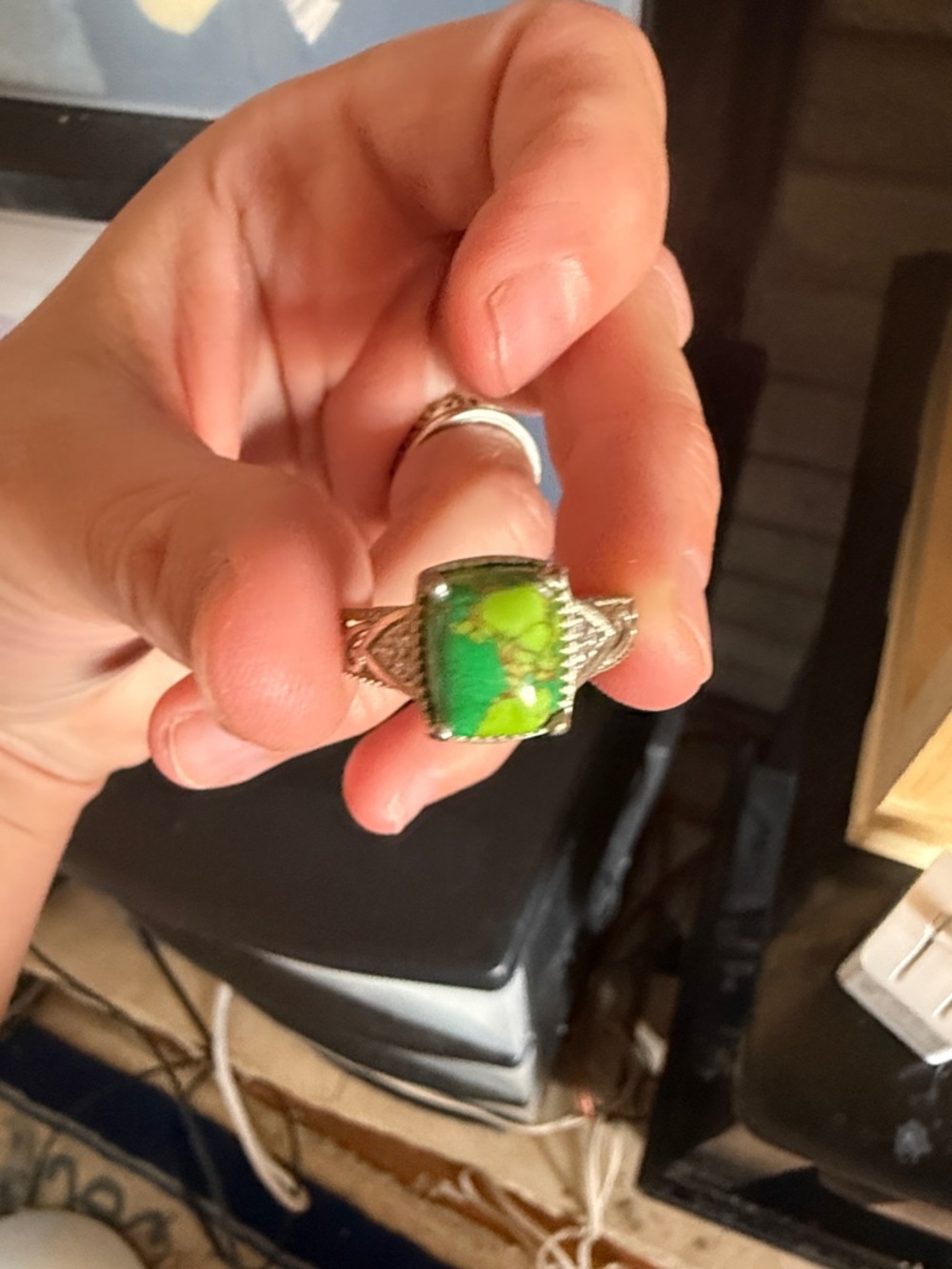 Green Stone Silver-Tone Women's Ring - Unbranded